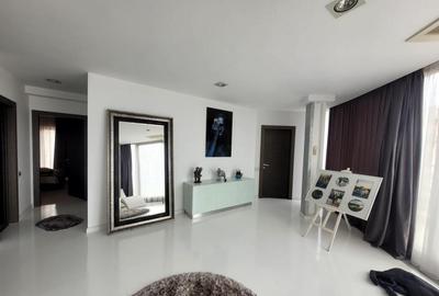 Apartament cu 3 camere decomandat în Tomis Nord - 5