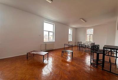 Casă individuală cu 12 camere cu Teren 629 Mp în Tineretului - 11