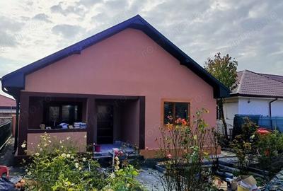 Casă cu 3 camere cu Teren 330 Mp în Valu lui Traian - 10
