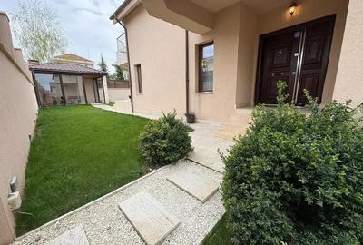 Casă cu 6 camere cu Canalizare în Exterior Est - 17