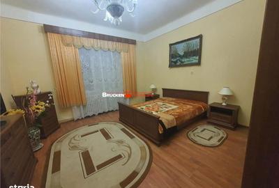 Casă cu 4 camere în Central - 18