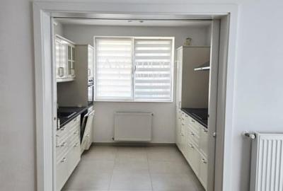 Inchiriere vila cartier cu acces securizat - 18