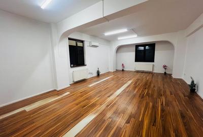 Apartament cu 3 camere, mobilat în Cotroceni - 1