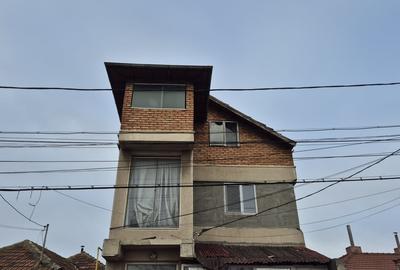 P+1+M | VILA | SPATIU COMERCIAL | INVESTITIE