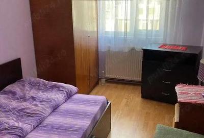 Apartament cu 3 camere decomandat în Central - 1