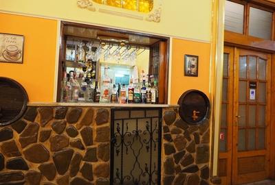 Propun spre vânzare un spațiu comercial excelent situat în zona Universitate - 5