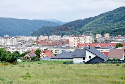Teren 2,606mp Piatra-Neamt / Strada Orizontului - 2