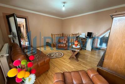 Casă cu 6 camere cu Canalizare în Târgu Trotuș - 24