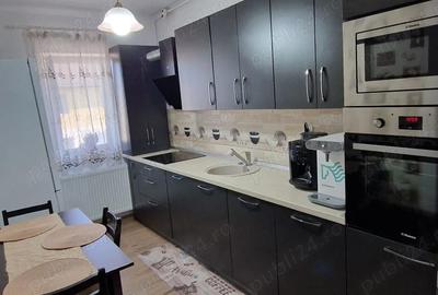 Apartament cu 3 camere decomandat în Calea Urseni - 2