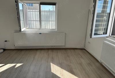 Spațiu comercial, de 163 mp, în Central - 1