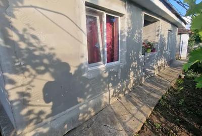 Casă cu 3 camere în Slobozia Nouă - 4