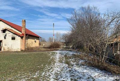 Casă cu 6 camere cu Teren 1800 Mp în Brazii - 5