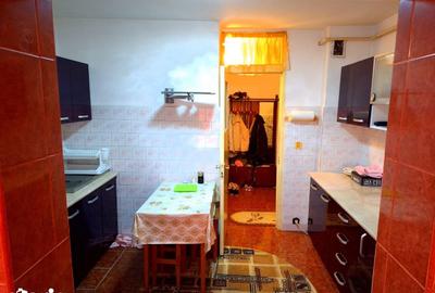 Apartament cu 3 camere decomandat în Central - 6