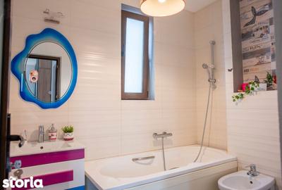 Casă cu 5 camere cu Teren 253 Mp în Central - 5