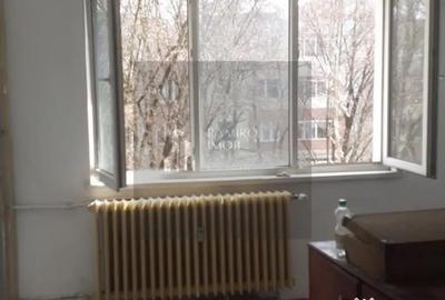 Apartament cu 2 camere decomandat în Antiaeriană