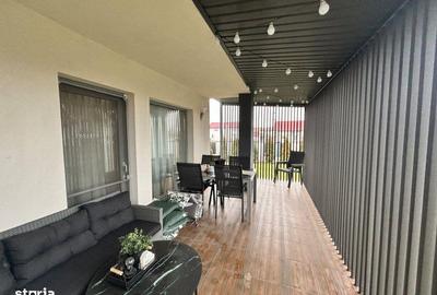 Casă cu 6 camere cu Teren 550 Mp în Groși - 1