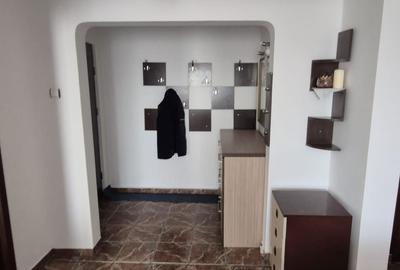 Apartament cu 3 camere decomandat în Cantacuzino - 11