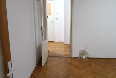 Apartament cu 3 camere semidecomandat în Take Ionescu - 2