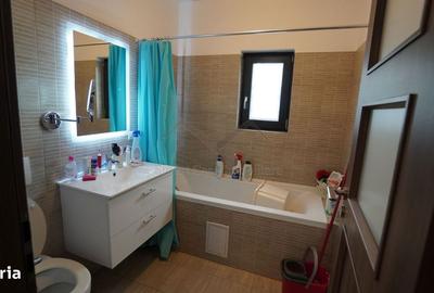 Casă cu 3 camere în Breazu - 4