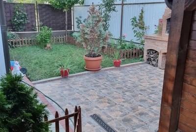 Casă cu 4 camere cu Teren 1200 Mp în Central - 1