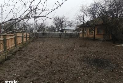 Casă cu 5 camere cu Teren 965 Mp în Grădiștea
