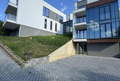 Spațiu comercial, de 650 mp, în Zorilor - 3