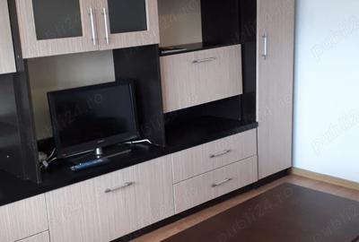 Inchiriez camera camin - 1