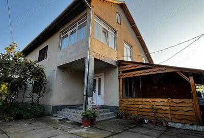 Vila de vanzare complet mobilata Birchi? - 2