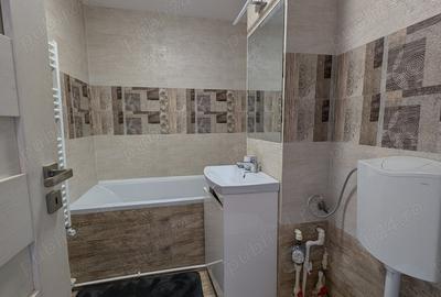 Particular Inchiriez apartament doua camere zona CET vis a vis de benzinaria Star 2000 - 4