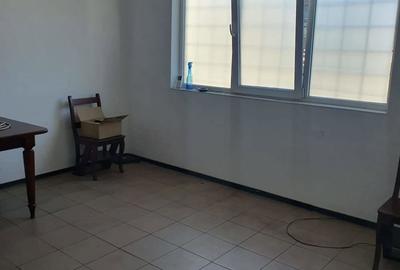 Spațiu comercial, de 1,100 mp, în Episcopia Bihorului - 2