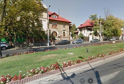 Casă individuală cu 9 camere cu Canalizare în Cotroceni - 1