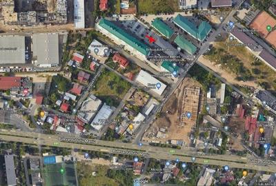 Spațiu comercial, în Central