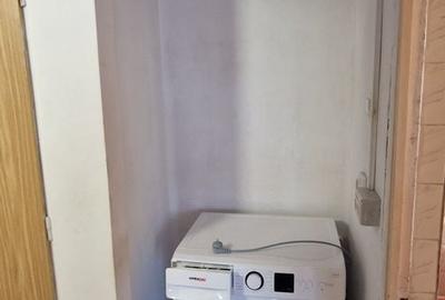 Doua camere decomandate, etajul 1. - 9