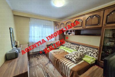 Apartament cu 3 camere decomandat în Exercițiu - 7