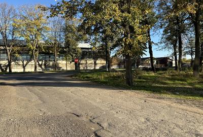 Spațiu comercial, de 2,200 mp, în Central - 2