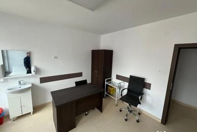 Spațiu comercial, de 15 mp, în Central - 8