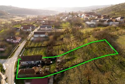 Casă cu 3 camere cu Teren 1300 Mp în Tileagd - 1