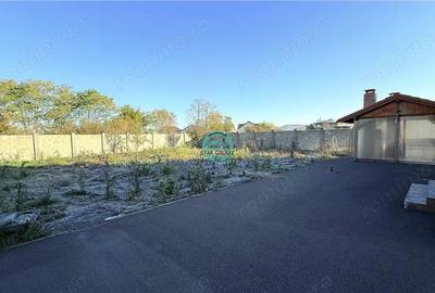 Casa de vanzare cu 4 camere, 4 bai, teren 1540mp - Sangeorgiu de Mures - 2