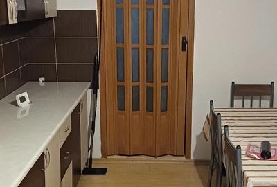 Apartament cu 2 camere decomandat în Central - 1