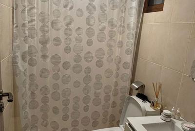 Apartament cu 2 camere semidecomandat în Gorjului