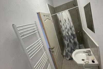 Casă cu 3 camere în Mediaș - 1