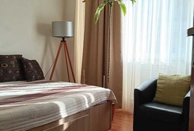 Apartament cu 4 camere decomandat în Unirii Sud