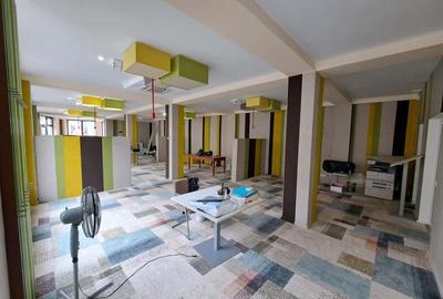 Spațiu comercial, de 160 mp, în Semicentral - 1