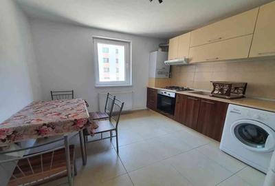 Apartament cu 2 camere decomandat, mobilat în Tractorul - 8
