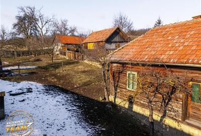 Film! Casa din lemn,cu doua camere, pe domeniu de 2.819 mp, Mereni, Covasna - 16