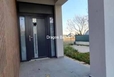 Casă individuală cu 3 camere cu Canalizare în Dragomirești-Vale - 7