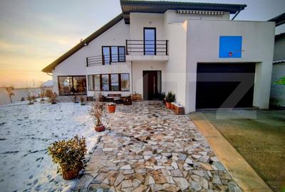 Casă individuală cu 4 camere cu Teren 480 Mp în Cârcea - 1