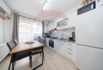 Apartament cu 2 camere nedecomandat în Sânpetru - 2