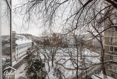 Apartament cu 2 camere semidecomandat, mobilat în P-ța Unirii - 10