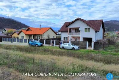 BUJORENI, CASA CU SPATII GENEROASE - 1